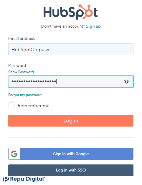Đăng nhập vào HubSpot bằng user / pass hoặc bằng Google Mail